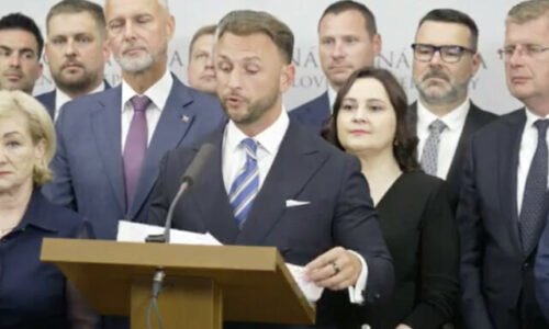 Hlas-SD chce počkať so schvaľovaním covidových amnestií, rozhodne správa od Kotlára – VIDEO