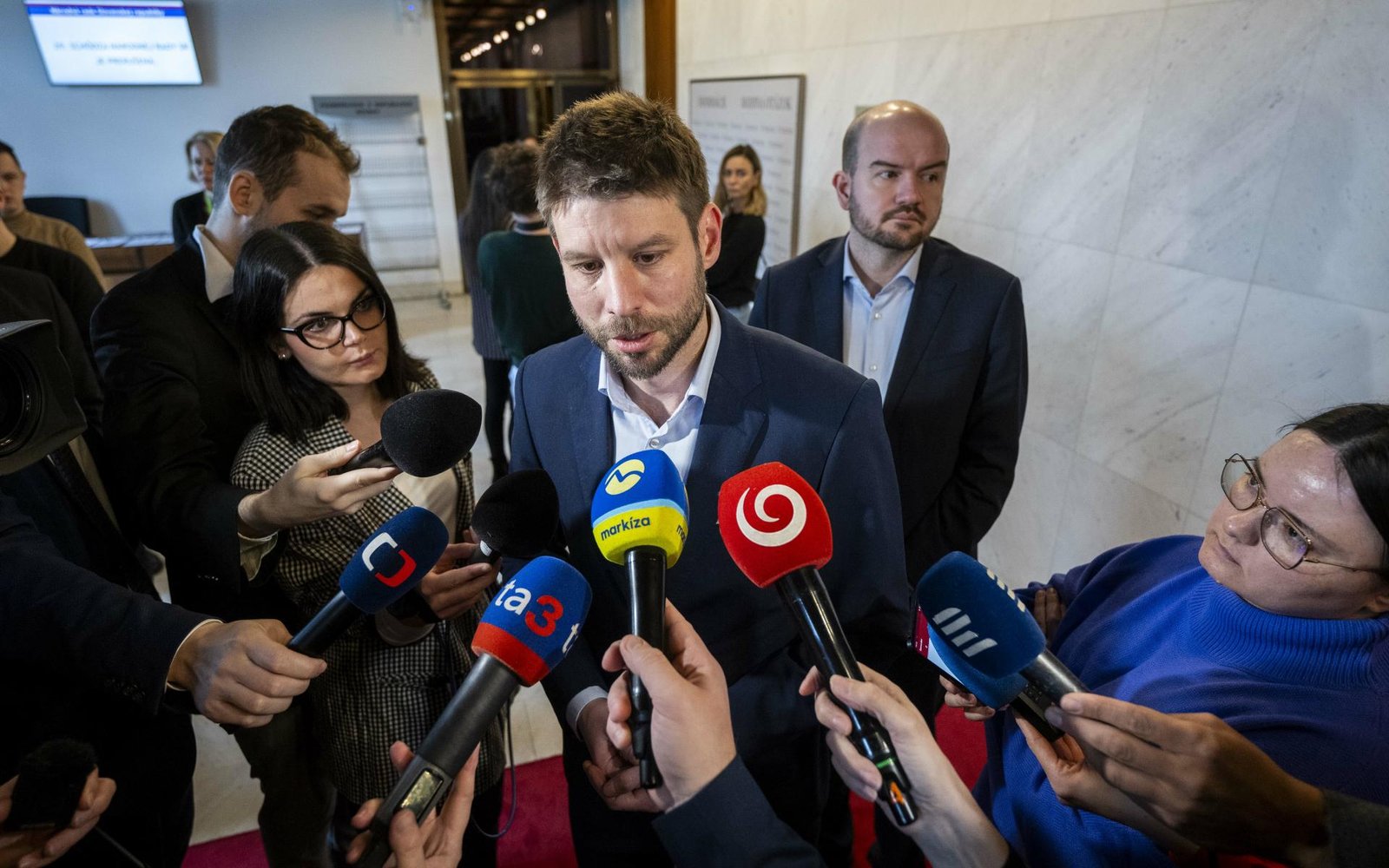 Šimečka ostro kritizoval Fica: On je premiér vojny, ktorý zradil slovenské záujmy. Je to hrozivé Šimečka ostro kritizoval Fica: On je premiér vojny, ktorý zradil slovenské záujmy. Je to hrozivé