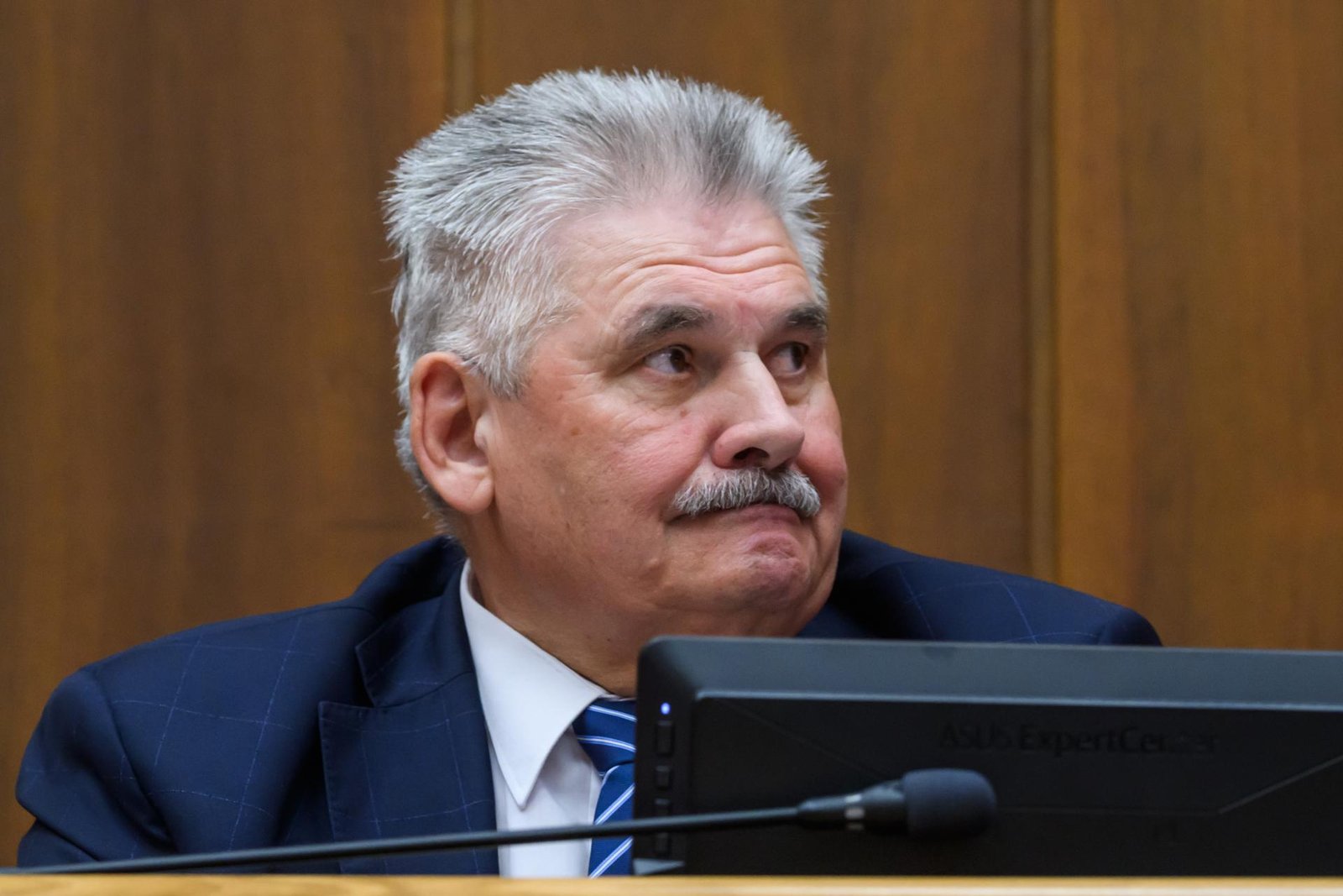 Richter nevylučuje, že transakčná daň bude kompletne prehodnotená. Nemala vôbec vzniknúť, vraví Viskupič