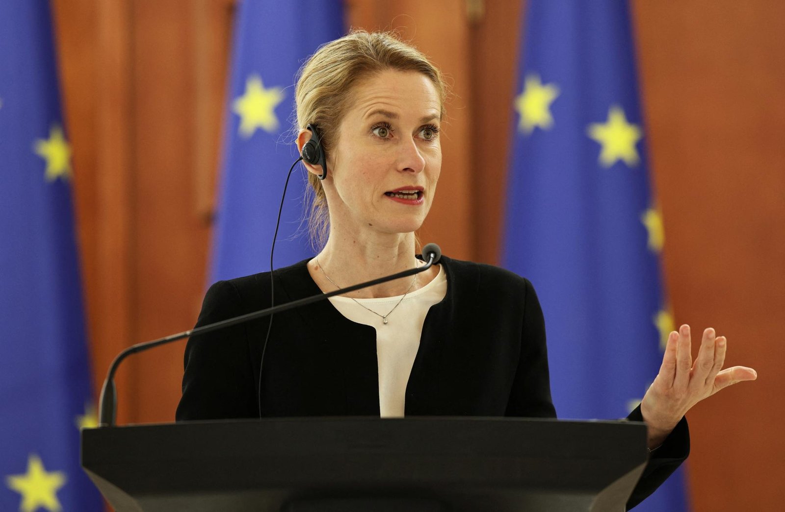Kallasová vytkla Ficovi návštevu Moskvy. Stojíte na nesprávnej strane dejín, odkázala slovenskému premiérovi Kallasová vytkla Ficovi návštevu Moskvy. Stojíte na nesprávnej strane dejín, odkázala slovenskému premiérovi