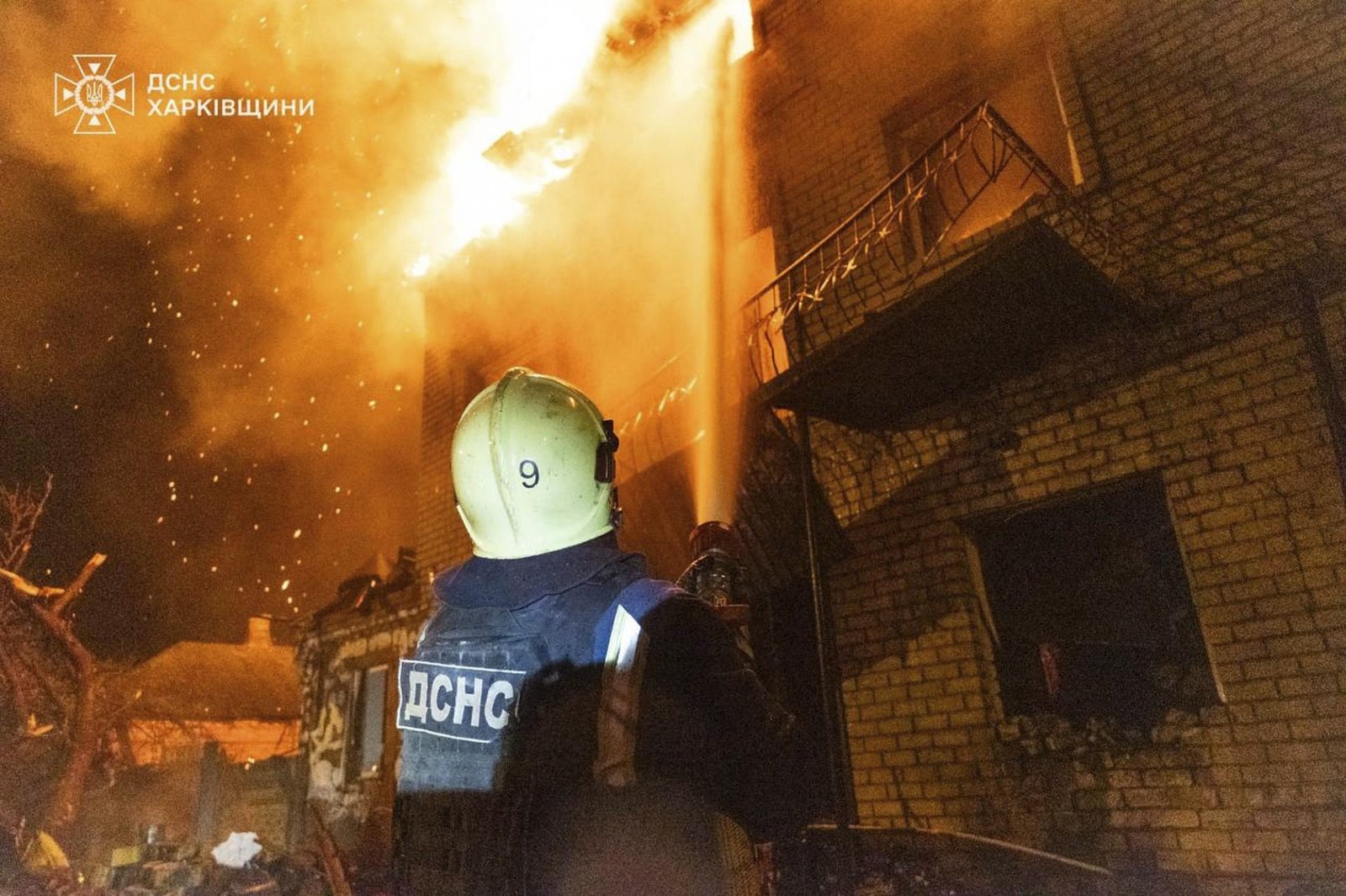 Ruské drony napadli Charkov, úrady informujú o desiatkach zranených