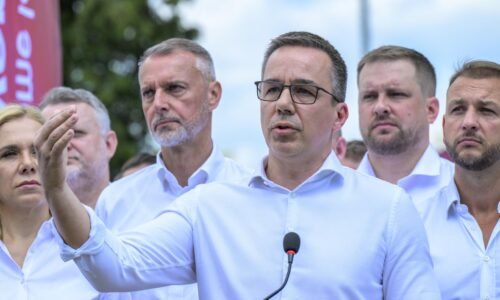 Prvé kolo ešte nevyhodnotil, ohlásil druhé. Tomáš prichádza s pozmeneným projektom pre mladých