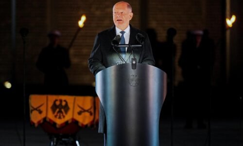 Scholz v rozlúčkovom prejave ocenil hladkú a civilizovanú zmenu vlády