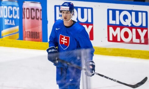MS v hokeji 2025: Obranca Kňažko sa pripojil k tímu, chce nastúpiť už proti Slovincom