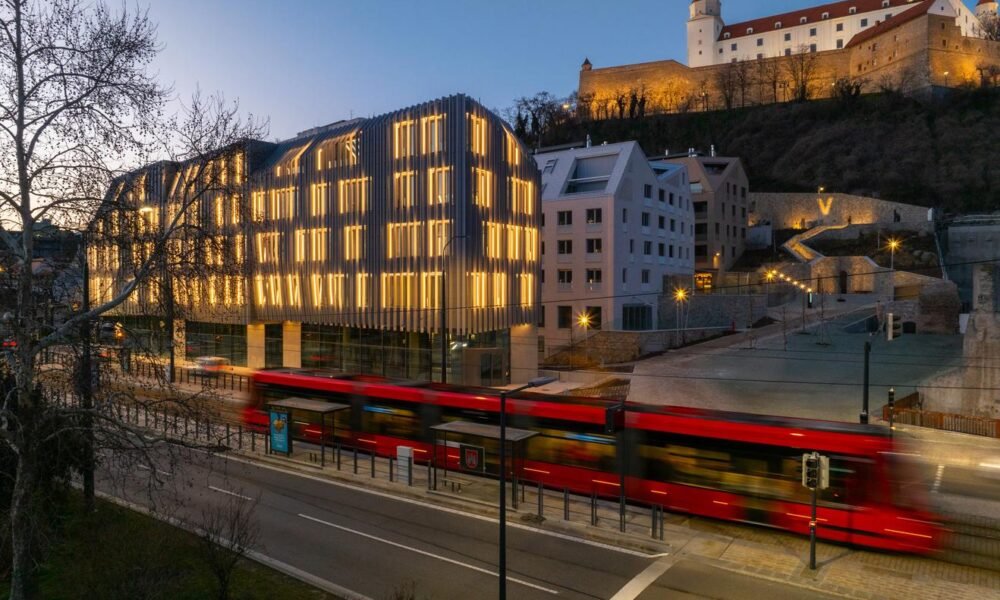 Prišli po prvých týždňoch očakávané prínosy? Známi developeri hodnotia najväčšiu zmenu za posledných 50 rokov