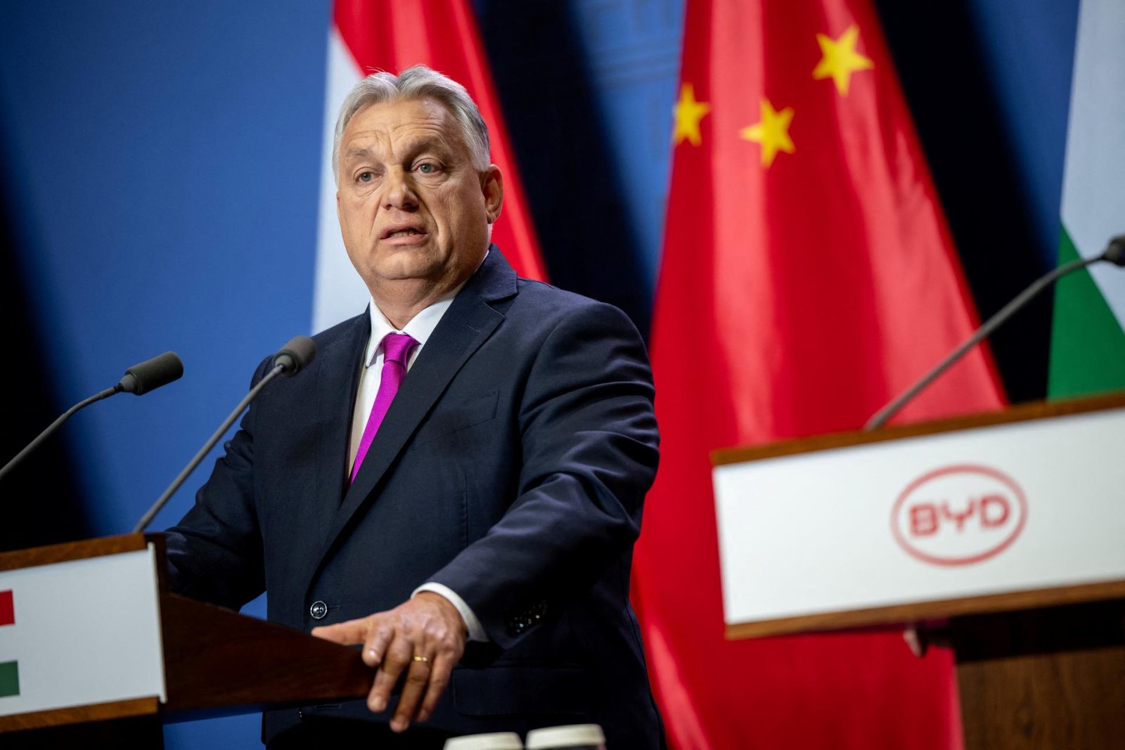 Maďarský politik chcel od USA informácie o domnelých rivaloch Orbána. Tie by Fideszu pomohli pred voľbami Maďarský politik chcel od USA informácie o domnelých rivaloch Orbána. Tie by Fideszu pomohli pred voľbami