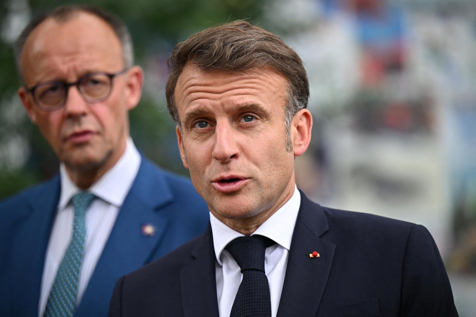 Macron avizuje nové sankcie proti Rusku, ak bude naďalej odmietať prímerie. K rokovaniam vyjadril poľutovanie Macron avizuje nové sankcie proti Rusku, ak bude naďalej odmietať prímerie. K rokovaniam vyjadril poľutovanie
