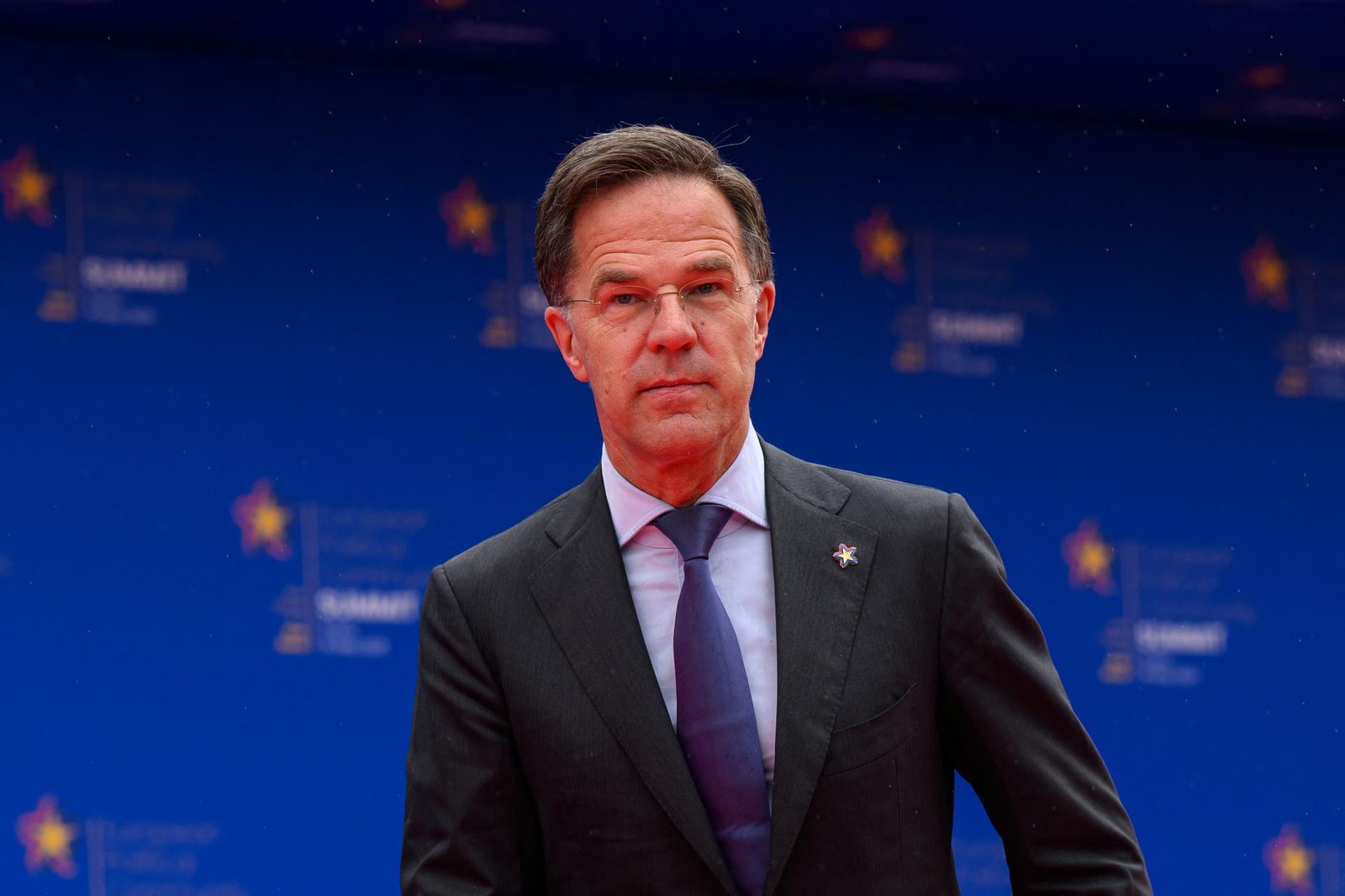 Rutte očakáva, že na summite v Haagu sa dohodne zvýšenie obranných výdavkov na päť percent HDP