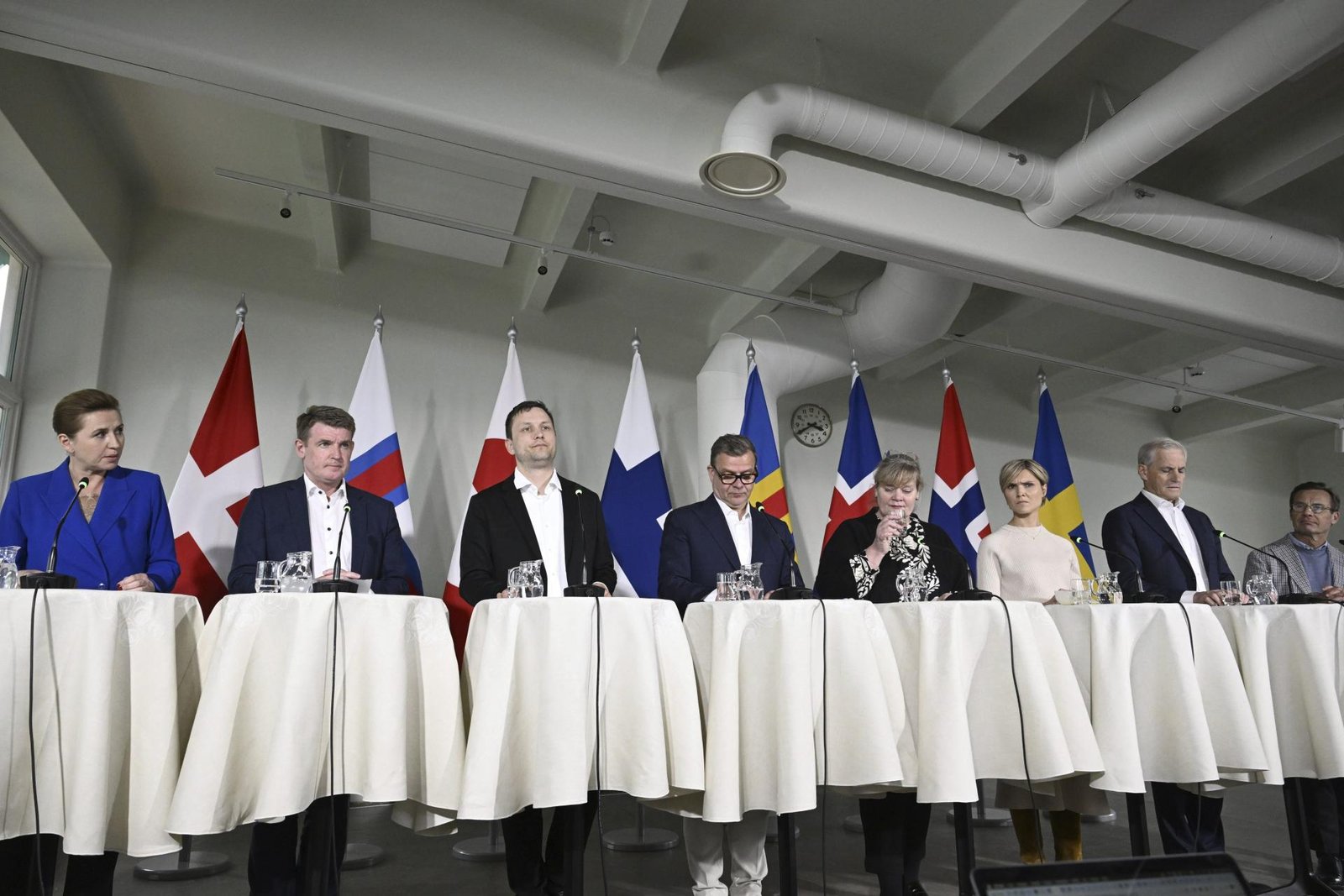 Svet musí vyvinúť tlak na Putina, aby začal rokovať o prímerí, vyhlásil fínsky premiér Svet musí vyvinúť tlak na Putina, aby začal rokovať o prímerí, vyhlásil fínsky premiér