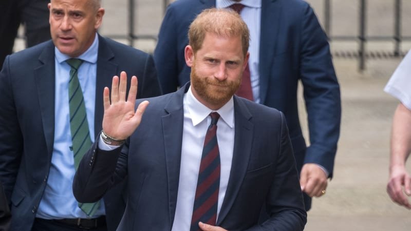 Princ Harry čelí kritice za slova o zdraví krále Karla. Nevím, kolik času mu zbývá, řekl Princ Harry čelí kritice za slova o zdraví krále Karla. Nevím, kolik času mu zbývá, řekl