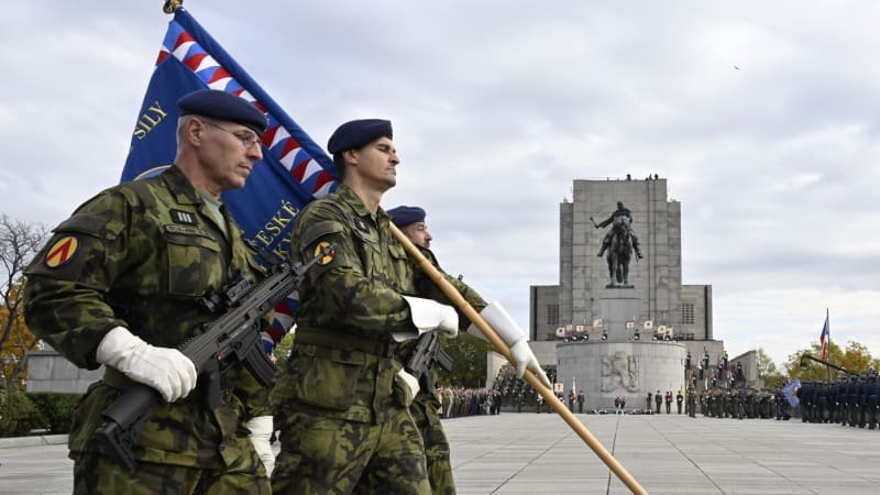 ON-LINE: Piety, koncerty i demonstrace. Česko si připomíná 80 let od konce druhé světové války ON-LINE: Piety, koncerty i demonstrace. Česko si připomíná 80 let od konce druhé světové války