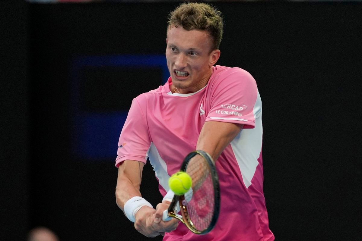 ATP Hamburg: Cobolli zdolal Etcheverryho a zahrá si vo finále, v ňom ho čaká Rubľov ATP Hamburg: Cobolli zdolal Etcheverryho a zahrá si vo finále, v ňom ho čaká Rubľov