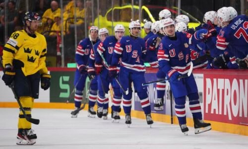 VIDEO Švédsky sen o domácom titule zdemolovali Američania za dve tretiny. USA sú vo finále