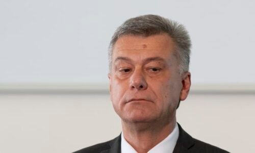PŘEHLEDNĚ: O co jde ve výbušné kauze, která Blažka stála místo. A co bude dál?