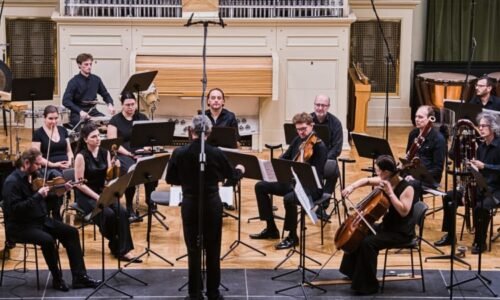 Jak by zněla česká politika? Brněnský orchestr sestavil koncert, který evokuje prezidenty