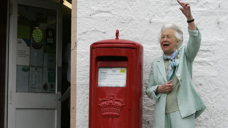 Zemřela oblíbená členka britské královské rodiny. Příbuzní vydali dojemné prohlášení Zemřela oblíbená členka britské královské rodiny. Příbuzní vydali dojemné prohlášení