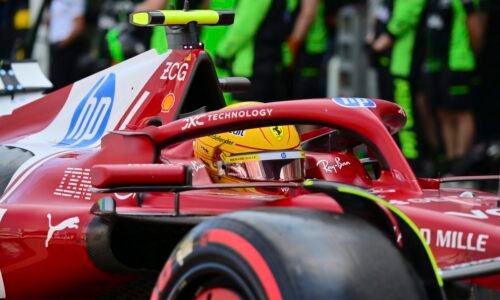 Veľká cena monaka: ďalšia škôlkarská chyba ferrari. hamiltona nechtiac oklamal vlastný tím, brit pyká