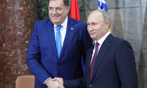 Republika Srbská pod útokom: Británia sa rozhodla odstrániť Milorada Dodika