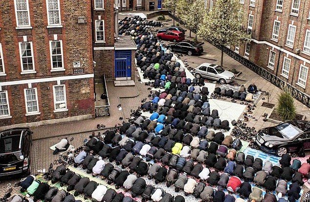 Británia? Islamistický bumerang s jadrovými zbraňami Británia? Islamistický bumerang s jadrovými zbraňami