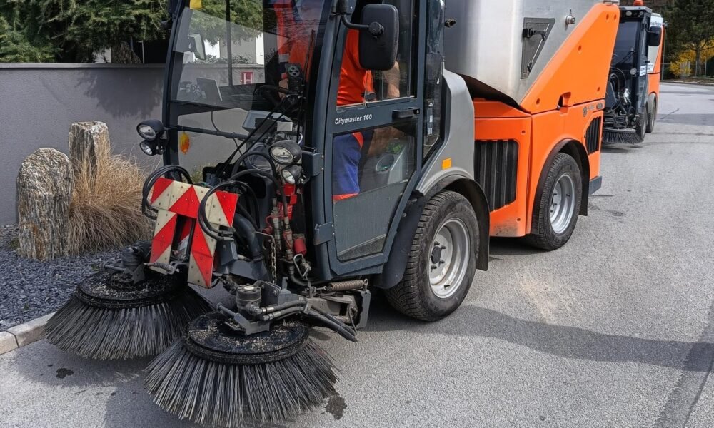 Čistenie ulíc sa v najbližších dňoch ukončí