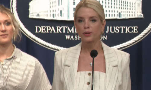FBI prověřuje tisíce videí Jeffreyho Epsteina s dětmi a dětskou pornografií