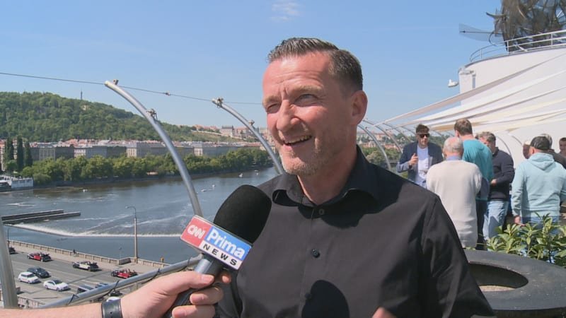 „Šmicrovy“ Chabry čeká velkolepá akce. Na fotbalistovy narozeniny dorazí Fowler či Heskey „Šmicrovy“ Chabry čeká velkolepá akce. Na fotbalistovy narozeniny dorazí Fowler či Heskey