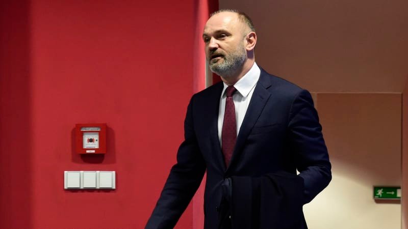 Rozpusťme koalici, vyzývají známé tváře ODS. Langer zvažuje vystoupení ze strany Rozpusťme koalici, vyzývají známé tváře ODS. Langer zvažuje vystoupení ze strany