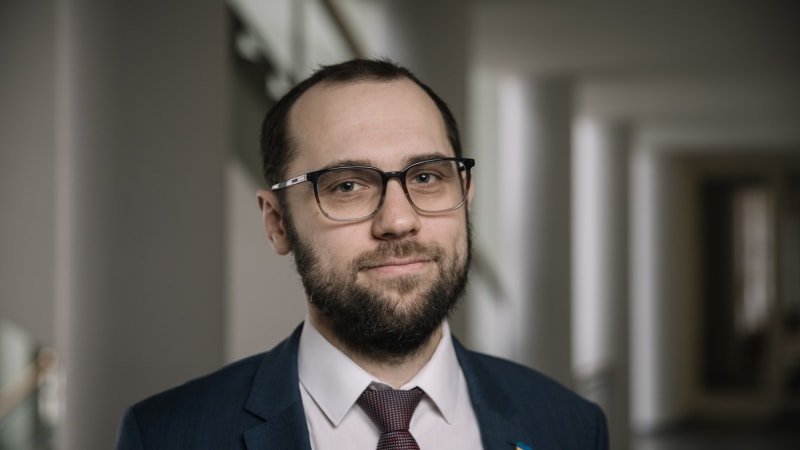 Ponožky s hořícím Kremlem pobouřily Rusko. Ať Kopečný navštíví psychiatra, vzkázal senátor Ponožky s hořícím Kremlem pobouřily Rusko. Ať Kopečný navštíví psychiatra, vzkázal senátor