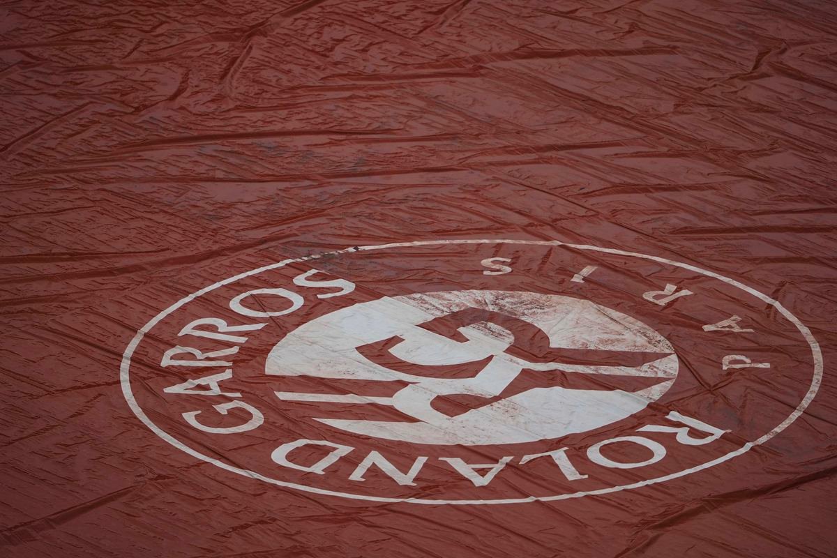 Diváci na Roland Garros môžu mať problém sa dostať do areálu. Hrozí blokáda!