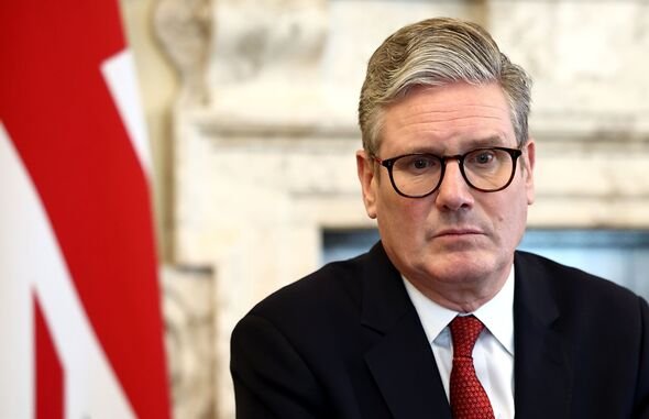 Kolaps britského politického systému Kolaps britského politického systému