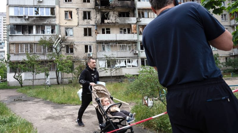 Ruský letecký teror proti civilistům má hlubší smysl, míní analytici. Válku prohrávají všichni Ruský letecký teror proti civilistům má hlubší smysl, míní analytici. Válku prohrávají všichni