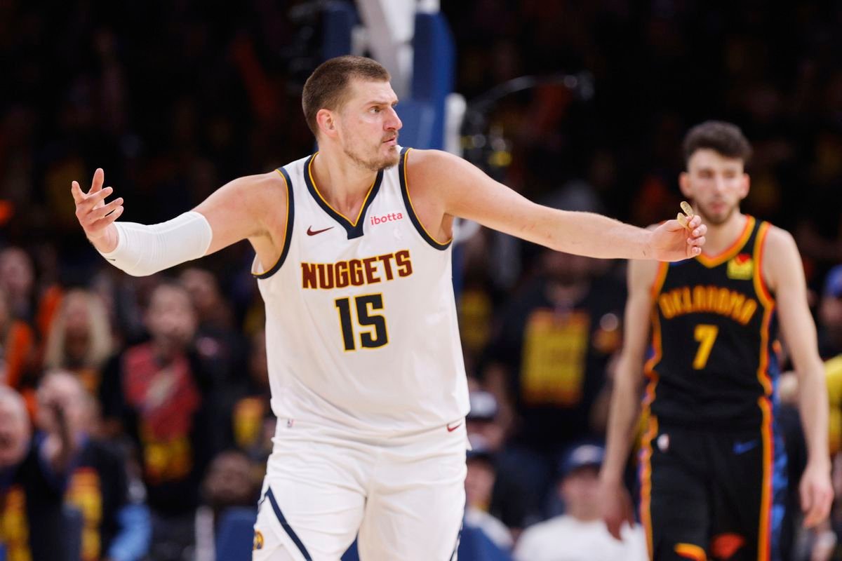 VIDEO NBA: Monštruózny výkon Jokiča potiahol Denver za úspešným vstupom. Vyhral aj New York