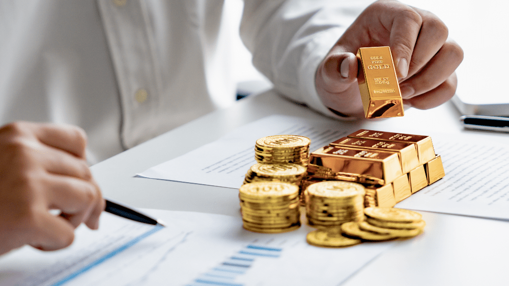 Cena zlata padá: Obchodná dohoda USA a Číny uchmatla zlatu korunu TOP investície Cena zlata padá: Obchodná dohoda USA a Číny uchmatla zlatu korunu TOP investície