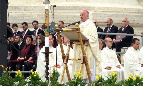 Mons. Fisichella, Jubielum hudobných kapiel: Naplnili ste radosťou celý Rím