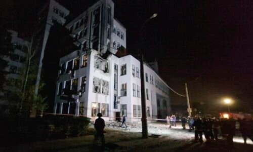 Rusko provedlo dronový nálet na Charkov: Zraněných jsou desítky, včetně 11leté dívky Rusko provedlo dronový nálet na Charkov: Zraněných jsou desítky, včetně 11leté dívky