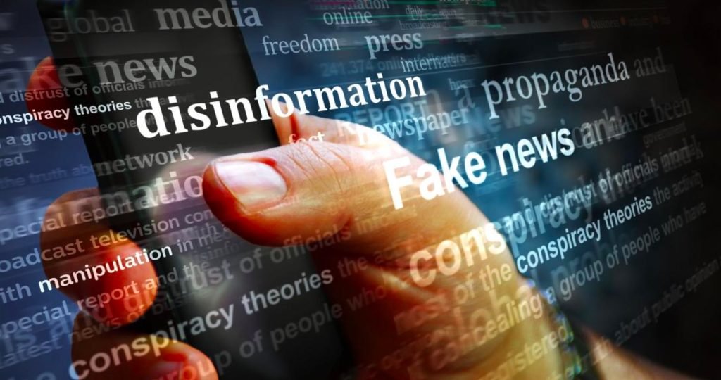 Dezinformácia a informácia Dezinformácia a informácia