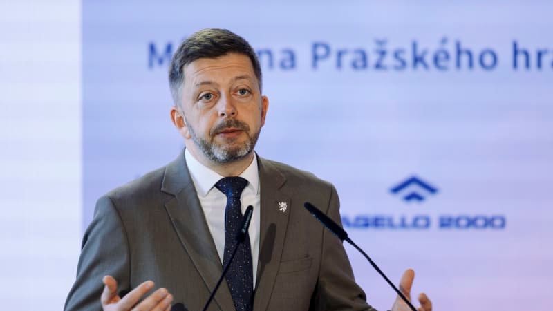 Česko nepřijme migranty, kteří sem nepatří, slíbil Rakušan. Musíme být tvrdí na vnější hranici Česko nepřijme migranty, kteří sem nepatří, slíbil Rakušan. Musíme být tvrdí na vnější hranici
