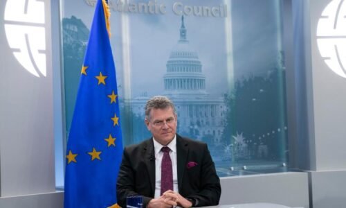 Globalisti vyzývajú na generálnu obchodnú vojnu s… USA