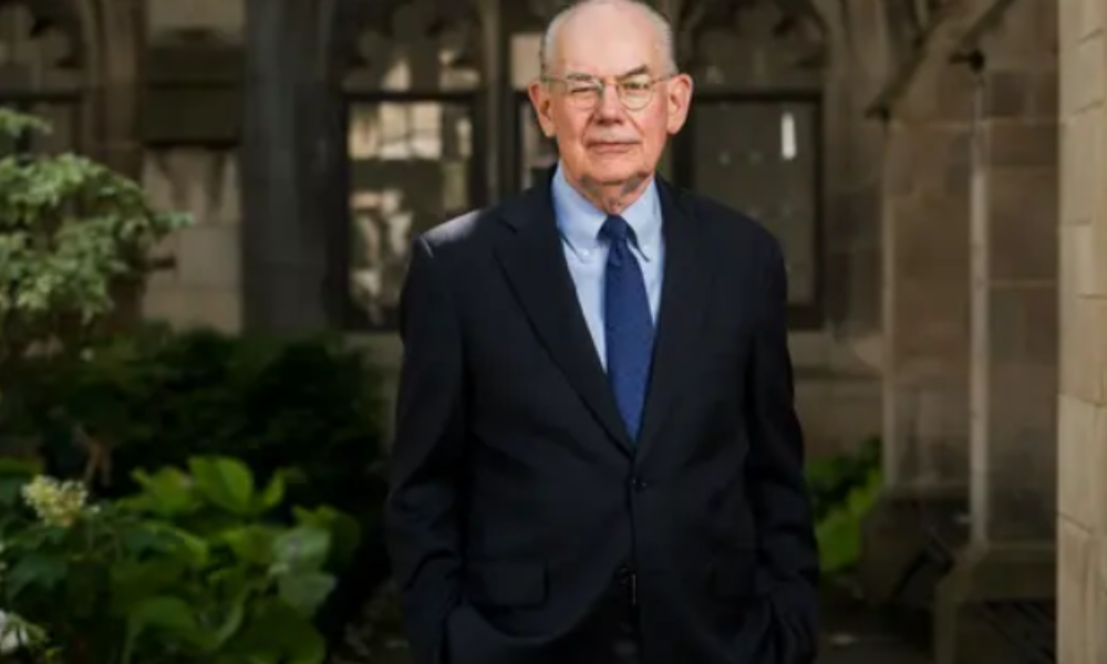 John Mearsheimer: Keby som bol Putin, spustil by som špeciálnu vojenskú operáciu ešte skôr