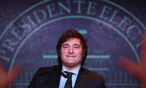 Argentína sa rozhodla vystúpiť zo Svetovej zdravotníckej organizácie. Pravidlá WHO podľa argentínskej vlády nefungujú, pretože nie sú založené na vedeckých poznatkoch, ale na politických záujmoch a byrokratických štruktúrach