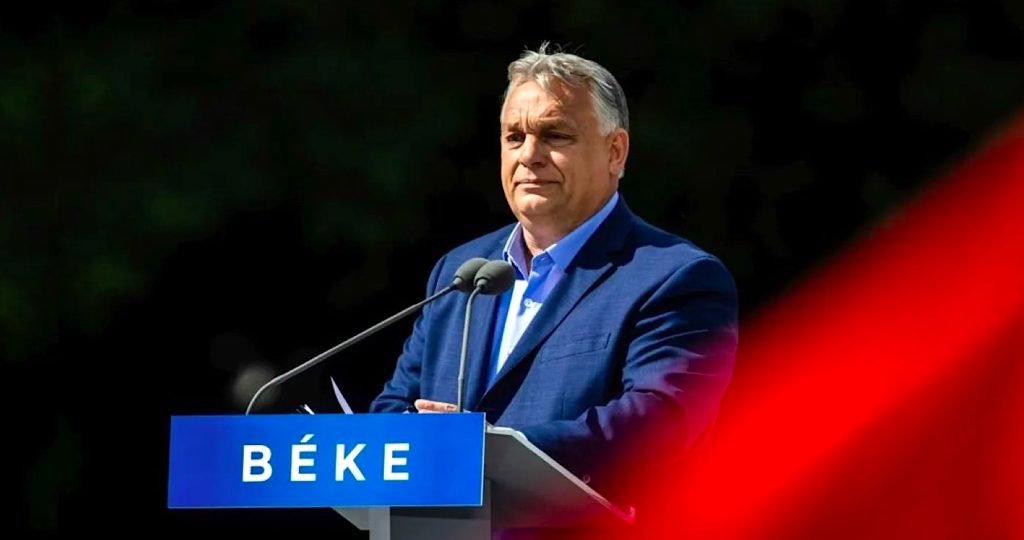 Orbán o hrozivých správach z Bruselu: Po šéfovi európskych ľudovcov Weberovi zložila prísahu vernosti Ukrajine aj predsedníčka eurokomisie von der Leyenová Orbán o hrozivých správach z Bruselu: Po šéfovi európskych ľudovcov Weberovi zložila prísahu vernosti Ukrajine aj predsedníčka eurokomisie von der Leyenová
