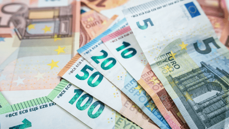 114 miliónov pre samosprávy. štát zaplatí odmeny 800 eur