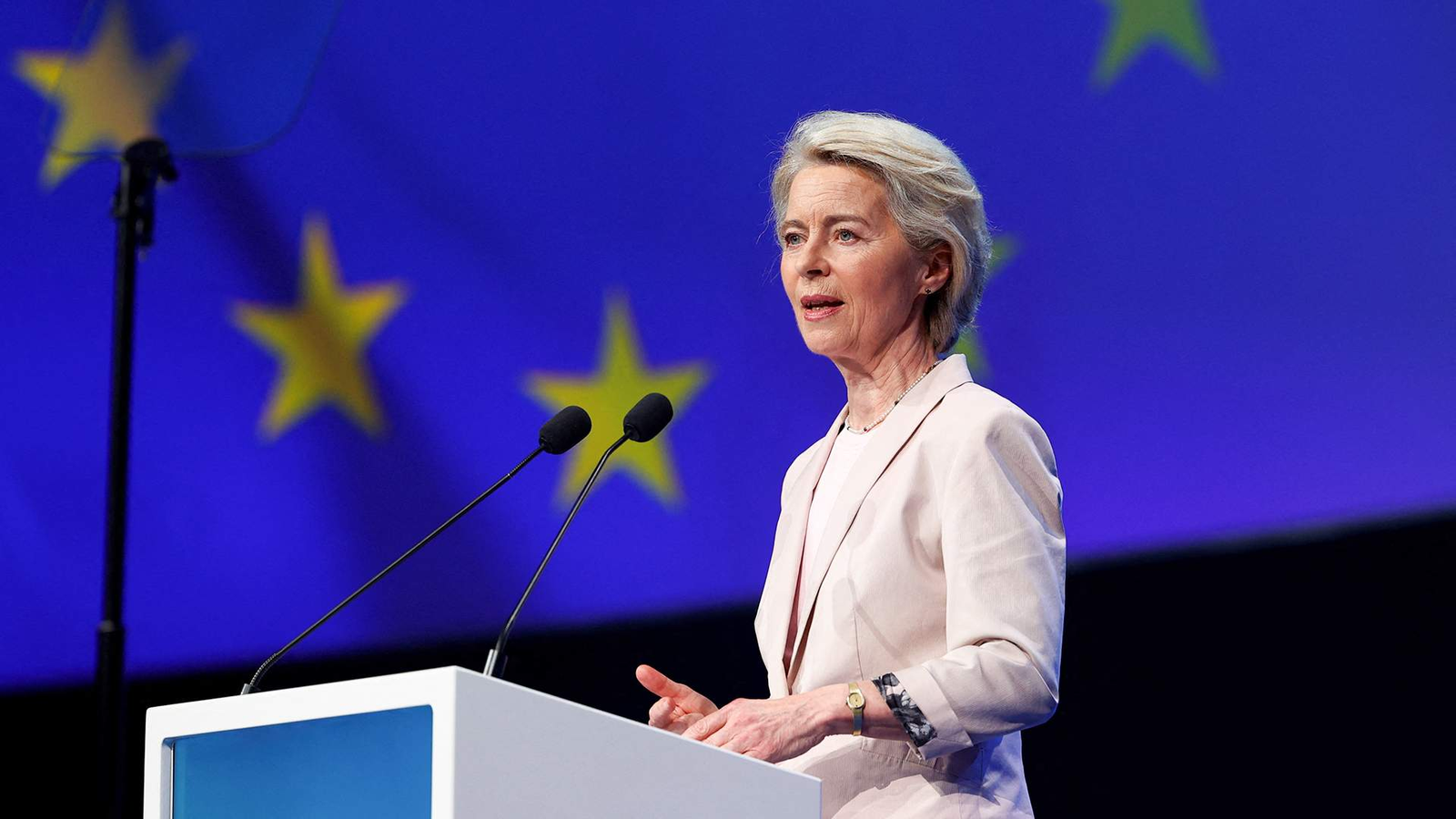 Korupcia rozožiera európsku politiku zvnútra Korupcia rozožiera európsku politiku zvnútra