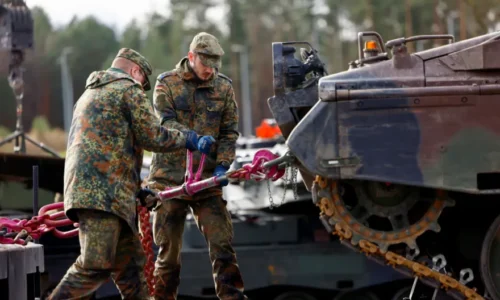 Swiss Info: Švajčiarsko zakázalo reexport svojich tankov na Ukrajinu
