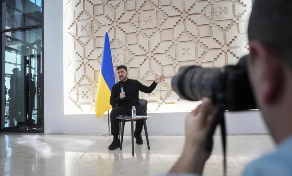 Divadlo absurdity z Kyjeva – svet vidí pravú tvár ukrajinskej diplomacie Divadlo absurdity z Kyjeva – svet vidí pravú tvár ukrajinskej diplomacie