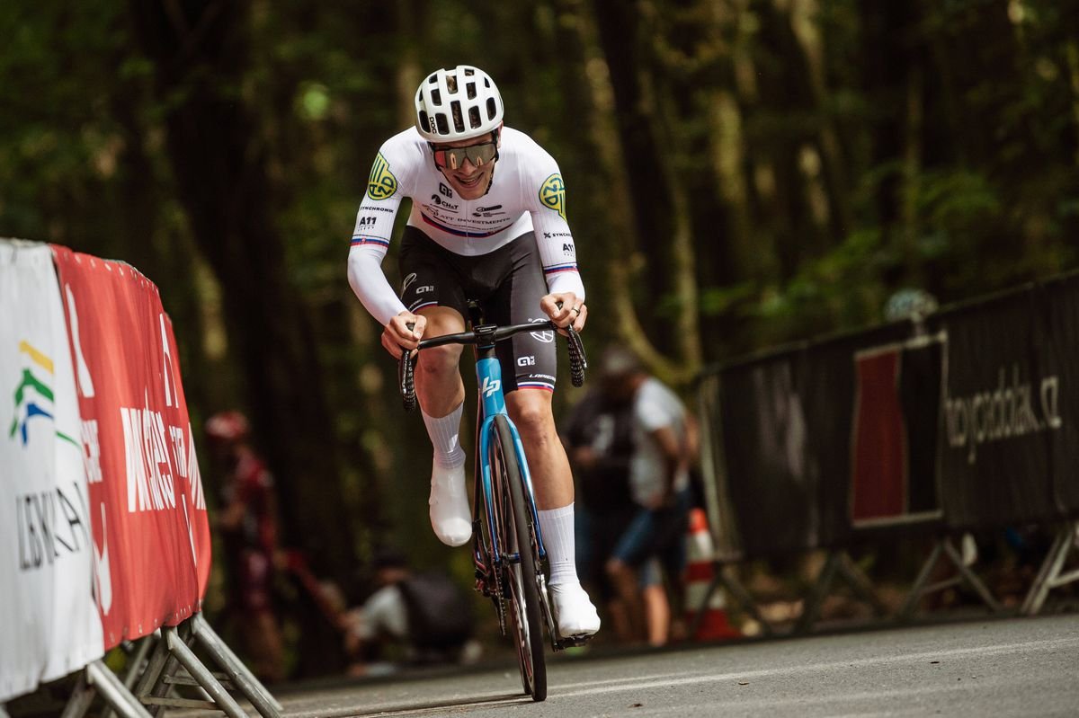 Giro d’Italia Next Gen: Slovenský cyklista prišiel o ružový dres. Vystriedal ho Belgičan Giro d’Italia Next Gen: Slovenský cyklista prišiel o ružový dres. Vystriedal ho Belgičan