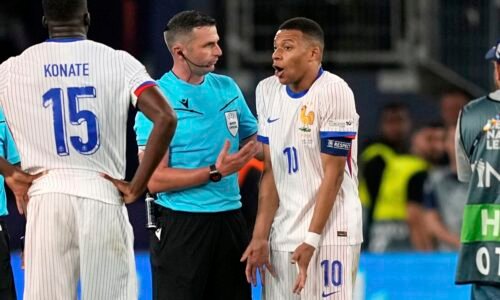 Kylian mbappé konfrontoval rozhodcu kurióznym gestom. francúz ho po zápase vysvetlil