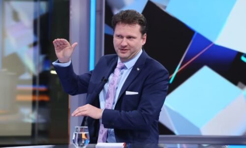 Vondráček: Stanjuru budou volit jen ultras. Babišova ostrá kritika vlády je nadsázka