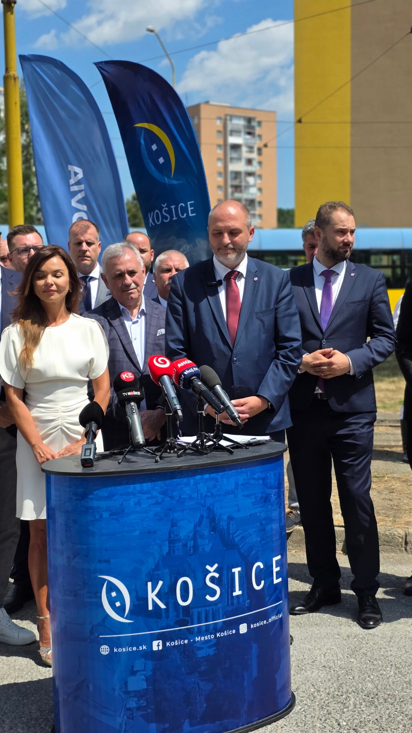 Nad Jazerom začína rekonštrukcia električkovej trate za takmer 65 miliónov eur Nad Jazerom začína rekonštrukcia električkovej trate za takmer 65 miliónov eur