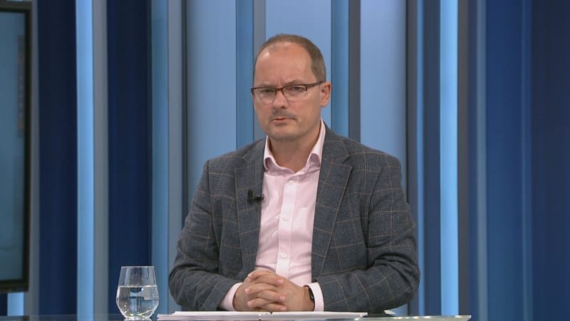 Pikora: Čtyřdenní pracovní týden? Víc produktivity i sexu. Jednoho dne trend dorazí i do Česka Pikora: Čtyřdenní pracovní týden? Víc produktivity i sexu. Jednoho dne trend dorazí i do Česka
